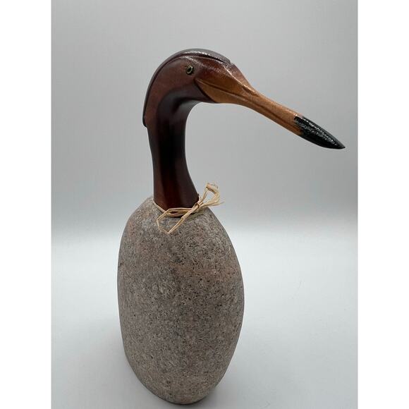Golden Sandstone Heron Figure, Stone Life Collection Paper Weight Wood‎ Carved - Picture 2 of 4